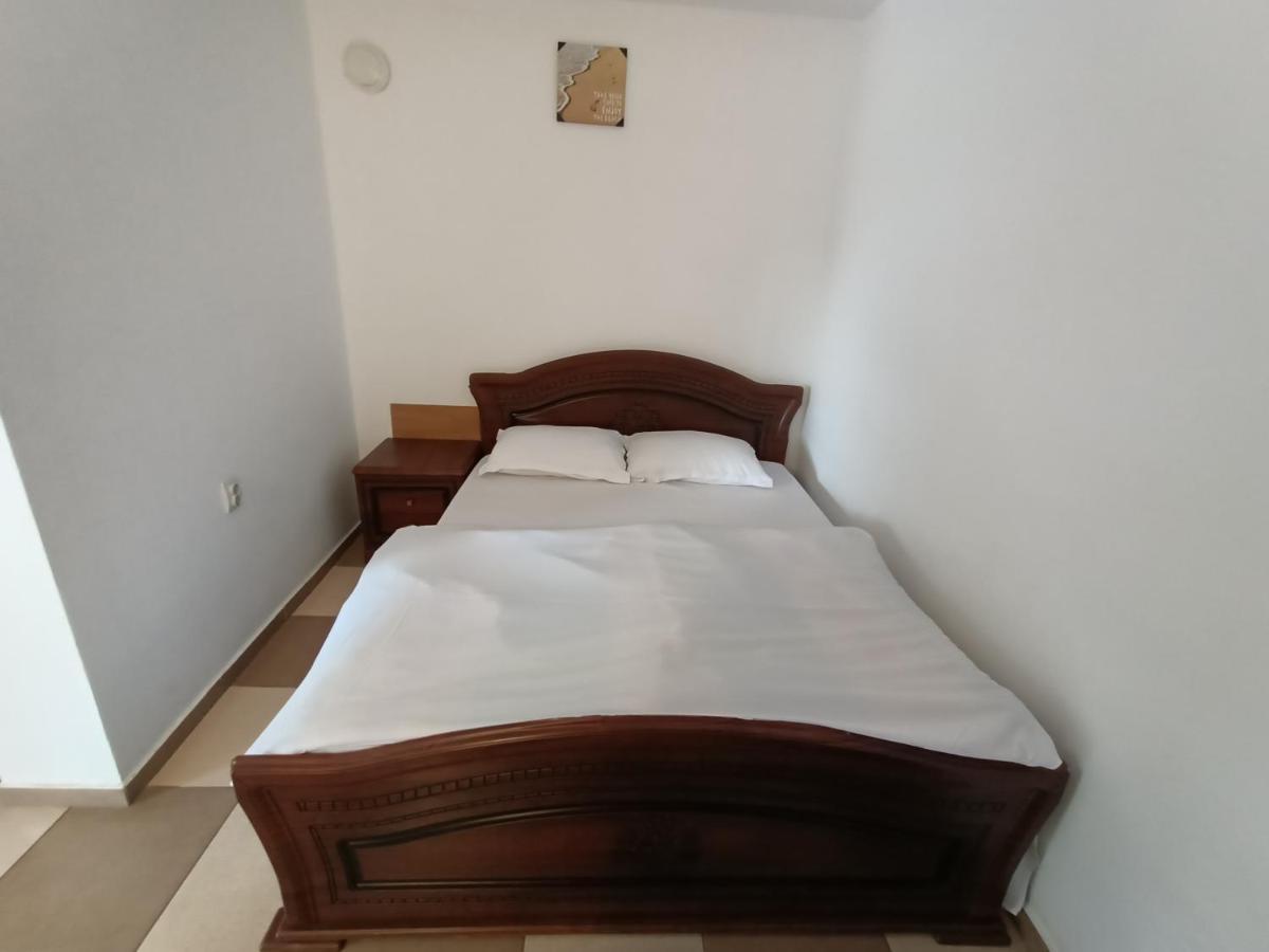 La Mariana Hotell Vama Veche Exteriör bild